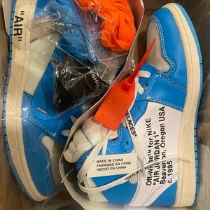Off white Jordan 1 UNC